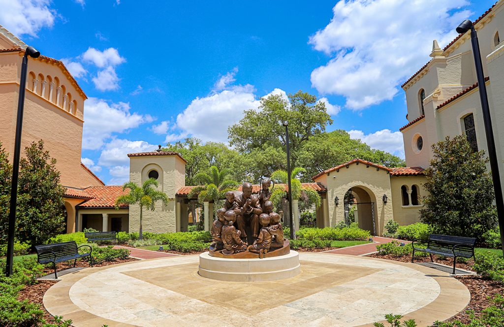 Visit Rollins College and See a Statue of Mister Rogers - Ernstopia